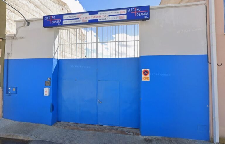 Fachada de nave industrial
